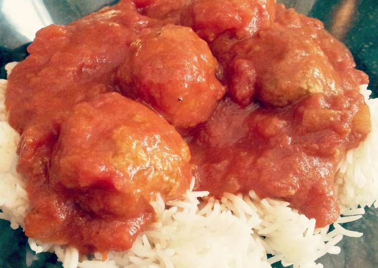 L's Meatballs in Tomato Sauce L's Meatballs in Tomato Sauce