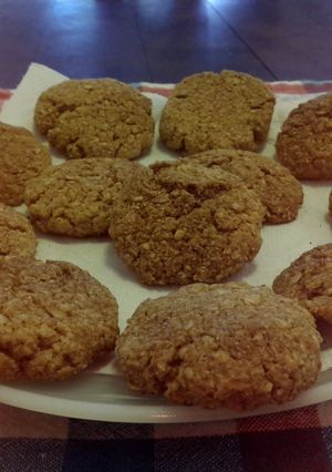 A picture of Sweet Vegan Apple-oatmeal Scones.