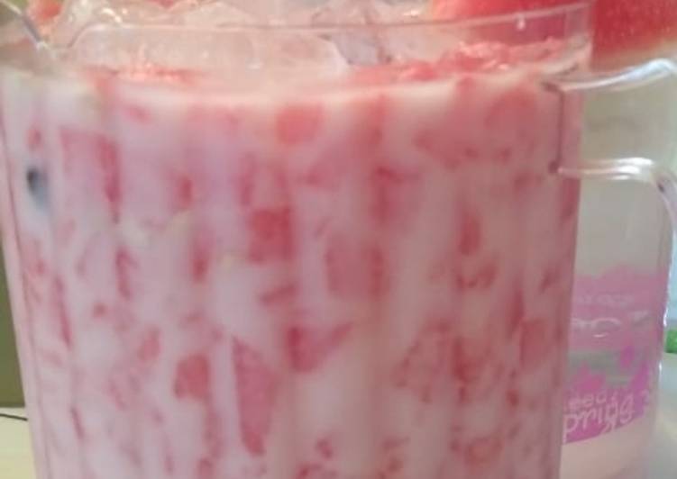 Langkah Mudah untuk Membuat Es susu semangka 😊, Lezat