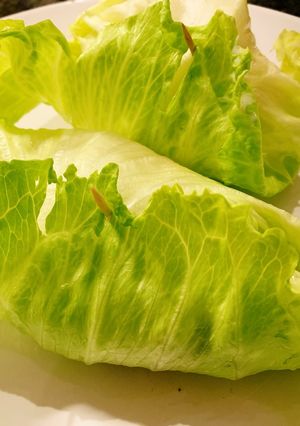A picture of Chicken Lettuce Wraps.