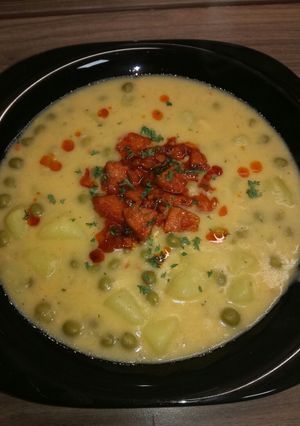 Zöldborsós burgonyafőzelék recept fotója