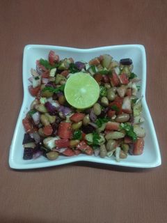 પીનટ સલાડ (Peanut Salad Recipe In Gujarati) રેસીપી મુખ્ય ફોટો