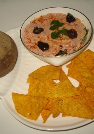 A picture of Beetroot Hummus Dip.