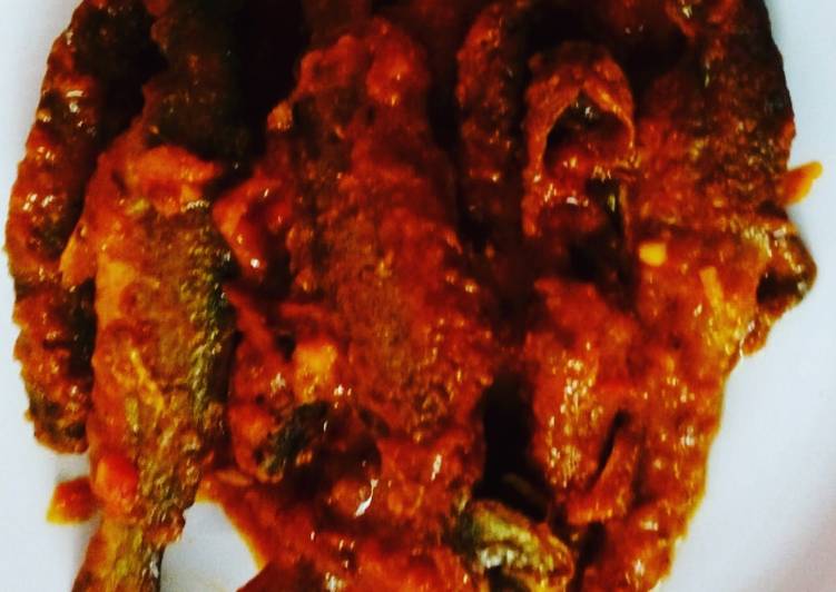 Recipe of Perfect Tangra fish curry with tamarind