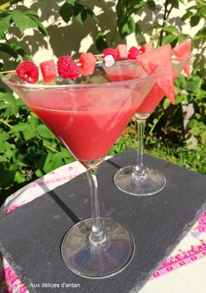 Une photo de Soupe froide pastèque framboise à l'huile d'olive