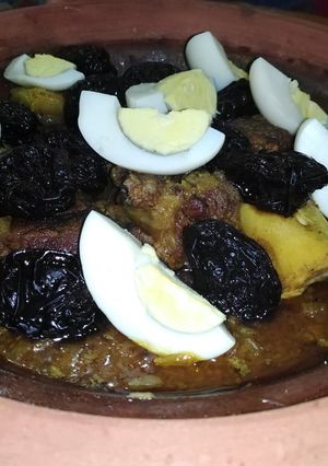 صورة لوصفة طجين لحم بالبرقوق
