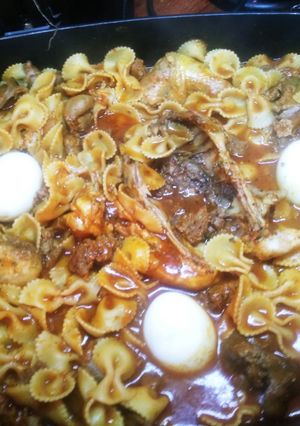 Una foto de Guiso de fideos y huevos