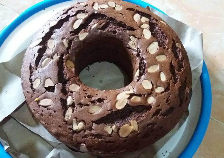  Resep  Bolu  coklat  dengan almond  oleh Lizha Safitrie Cookpad