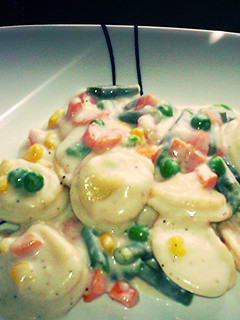 A picture of Five minute Alfredo sauce.