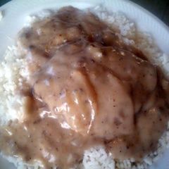 A picture of Smothered Cube Steaks.