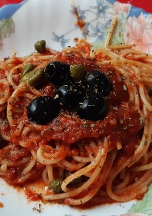 Una foto de Spaguetti alla puttanesca