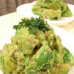 A picture of Green Brussels Sprout Salad.
