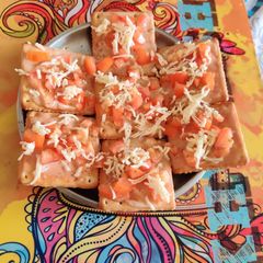 A picture of Canape.