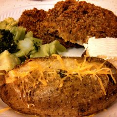 A picture of Super moist Ranch Pork chops..