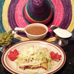 A picture of Chicken Taquitos.