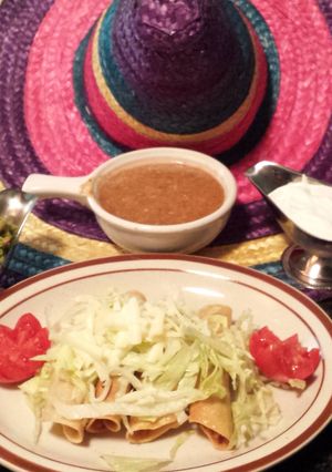 A picture of Chicken Taquitos.