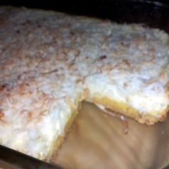 A picture of Pina Colada Bars.