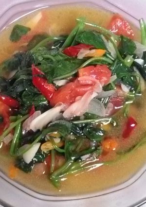 Foto resep Tumis kangkung (2)