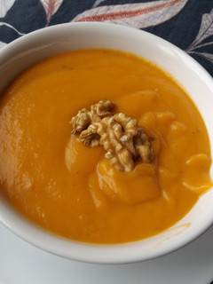 Una foto de Crema de zanahoria y calabaza