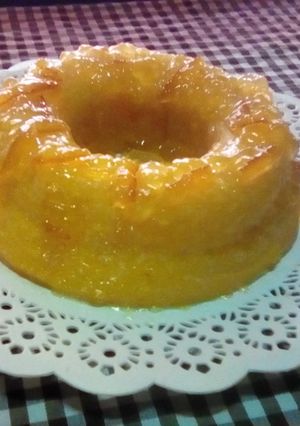 Una foto de Torta de maíz y coco a la naranja