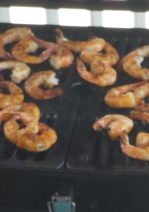 A picture of BBQ jumbo shrimp.