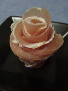 A picture of How to Make a Rose with Cured Ham.