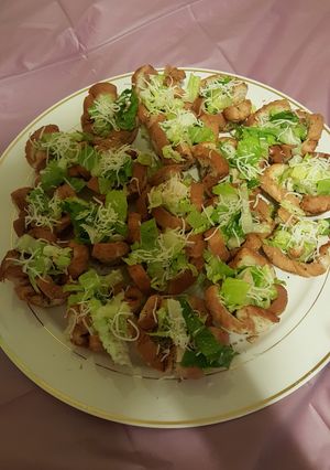 A picture of Kuisines Chicken Ceaser Cups.