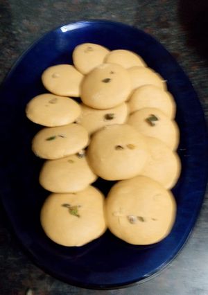 A picture of Besan Saatu.