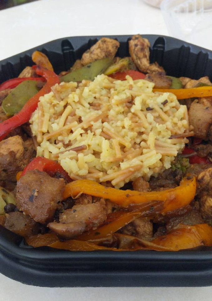 Una foto de Pollo Oriental