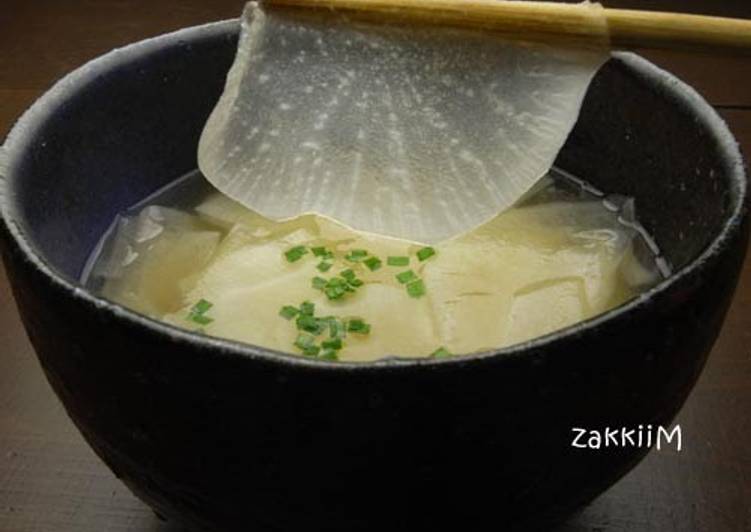 Recipe of Homemade Miso Soup with Sliced Daikon