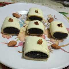 Delicious Healthy tasty milk powder coconut powder and biscuit powder rolls without fire-レシピのメイン写真
