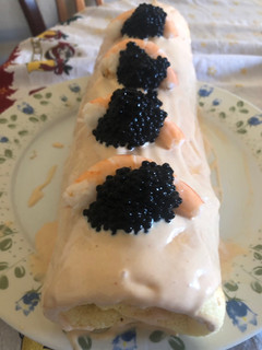 Una foto de 374. Brazo de gitano salado relleno de marisco 🦐 (entrante marisco)