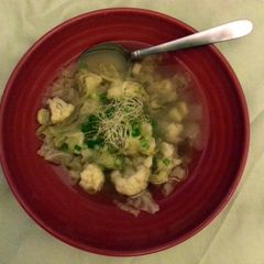 A picture of White vegetable soup.