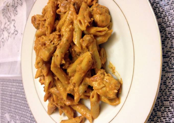 Simple Way to Make Super Quick Homemade Penne Alla Vodka With Grilled Chicken