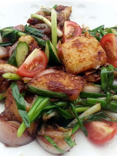 A picture of Stir Fry Hallibut Fillet With Black Pepper.