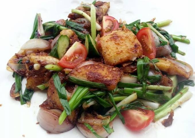 Steps to Prepare Quick Stir Fry Hallibut Fillet With Black Pepper