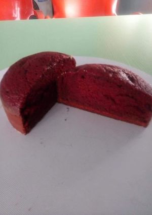A picture of Red Velvet cake.