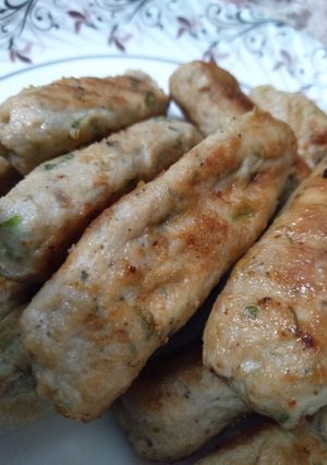 A picture of Chicken Seekh Kabab.