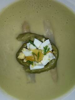 Asparagus Almond Soup Recipe by A Chef and A Mom - Cookpad