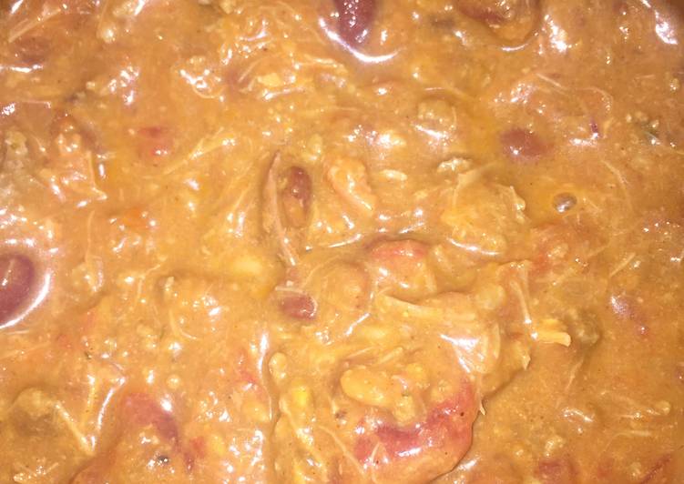 How to Make Quick Slow cooker Meaty Chili