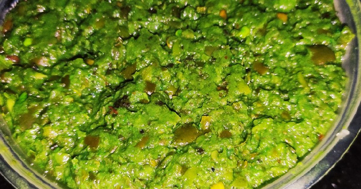 Chatpati Mint Mix Chutney 💚 Recipe by Bushra Mazhar - Cookpad