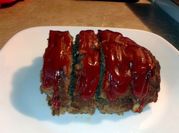 A picture of meatloaf with crackers