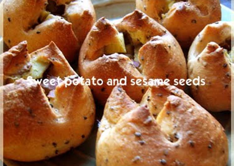 How You Can Prepare Yummy Chunky Sweet Potato and Black Sesame Mini Rolls