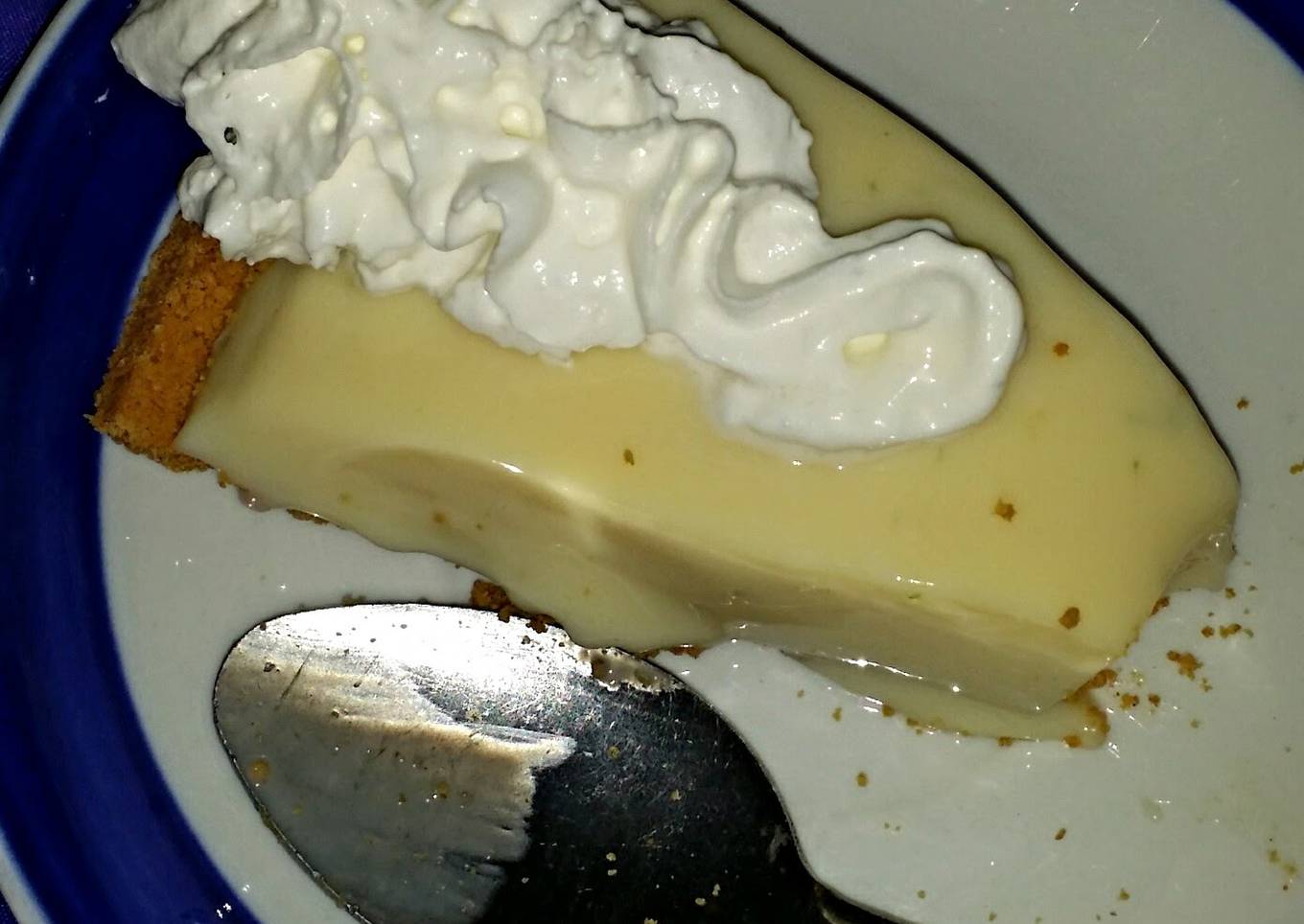 Zesty limey pronto pie
