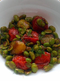 A picture of Vickys Broad Bean Salad & Tomato Dill Sauce, GF DF EF SF NF.