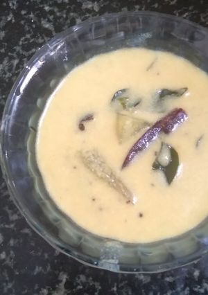 பூசணிக்காய் மோர் குழம்பு (Poosanikkai morkulambu recipe in tamil) செய்முறை முக்கிய புகைப்படம்
