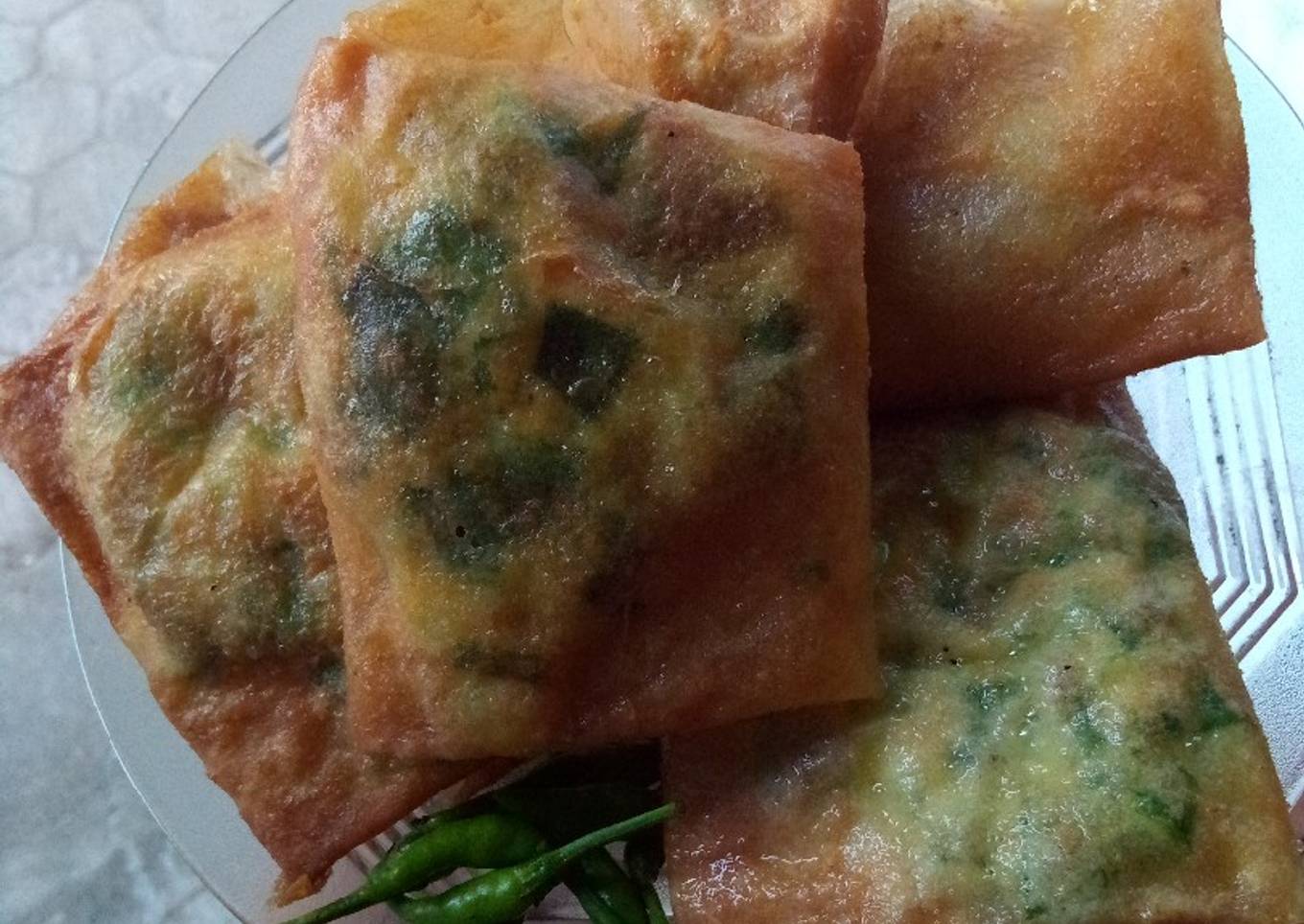 Martabak telor mini