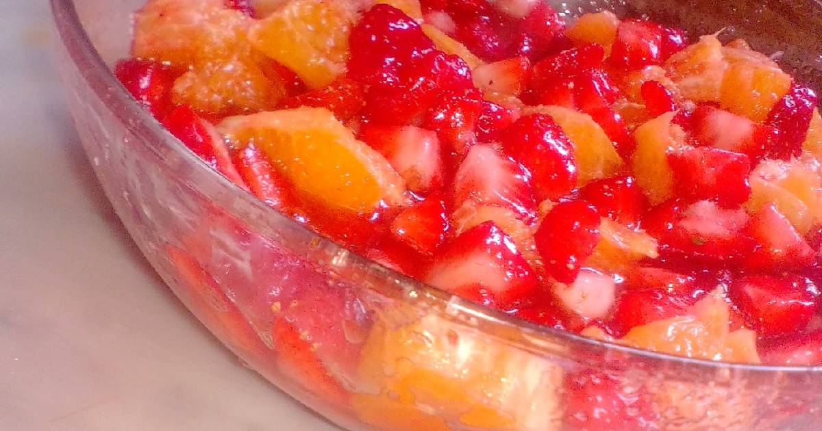 طريقة عمل سلاطة فواكه بالفراولة بسيطة 🍓🍓 على اصولها بطريقة سهلة وسريعة من Fatima Zohra Mezhoud 