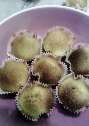 A picture of Lady Baltimore Cupcakes.