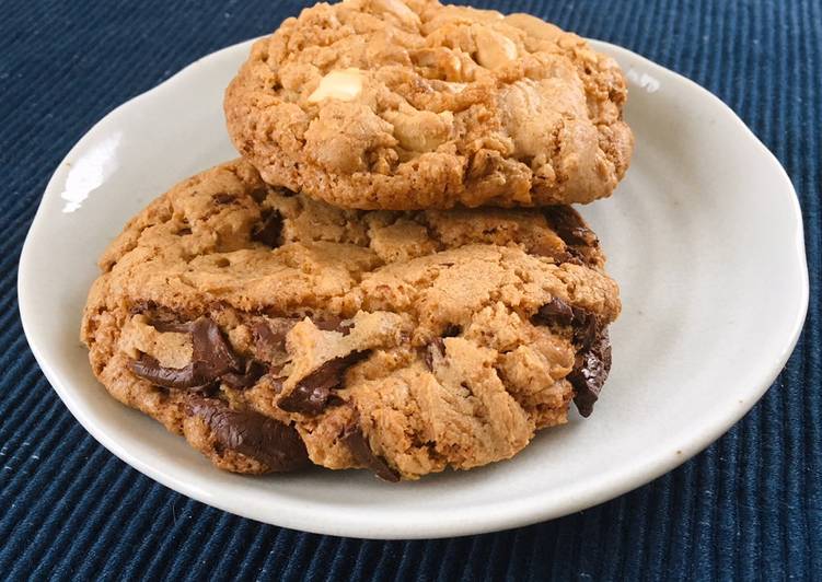 How to Cook Delicious Ultimate Chewy Chocolate Chunk Cookies